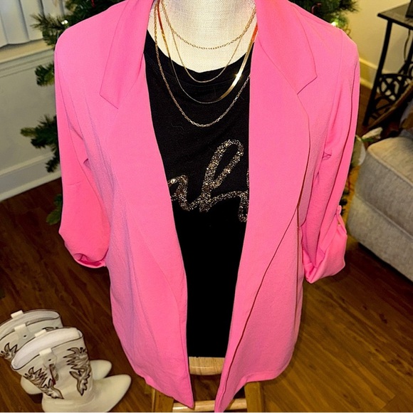 ☃️BOGO50%☃️ 🆕🩷ANDREE BY UNIT: BARBIE PINK Girl Boss Blazer SMALL - Picture 4 of 12